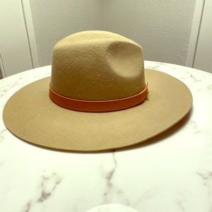 Gigi pip felt emma stiff brim hat size 57 S/M